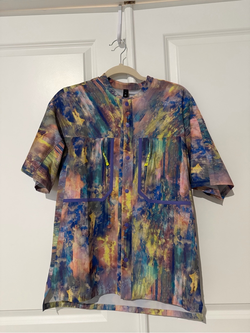 lululemon athletica Multicolor Abstract Short-Sleeve Shirt